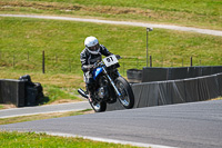 cadwell-park;cadwell-park-photographs;cadwell-trackday-photographs;enduro-digital-images;event-digital-images;eventdigitalimages;peter-wileman-photography;racing-digital-images;trackday-digital-images;trackday-photos